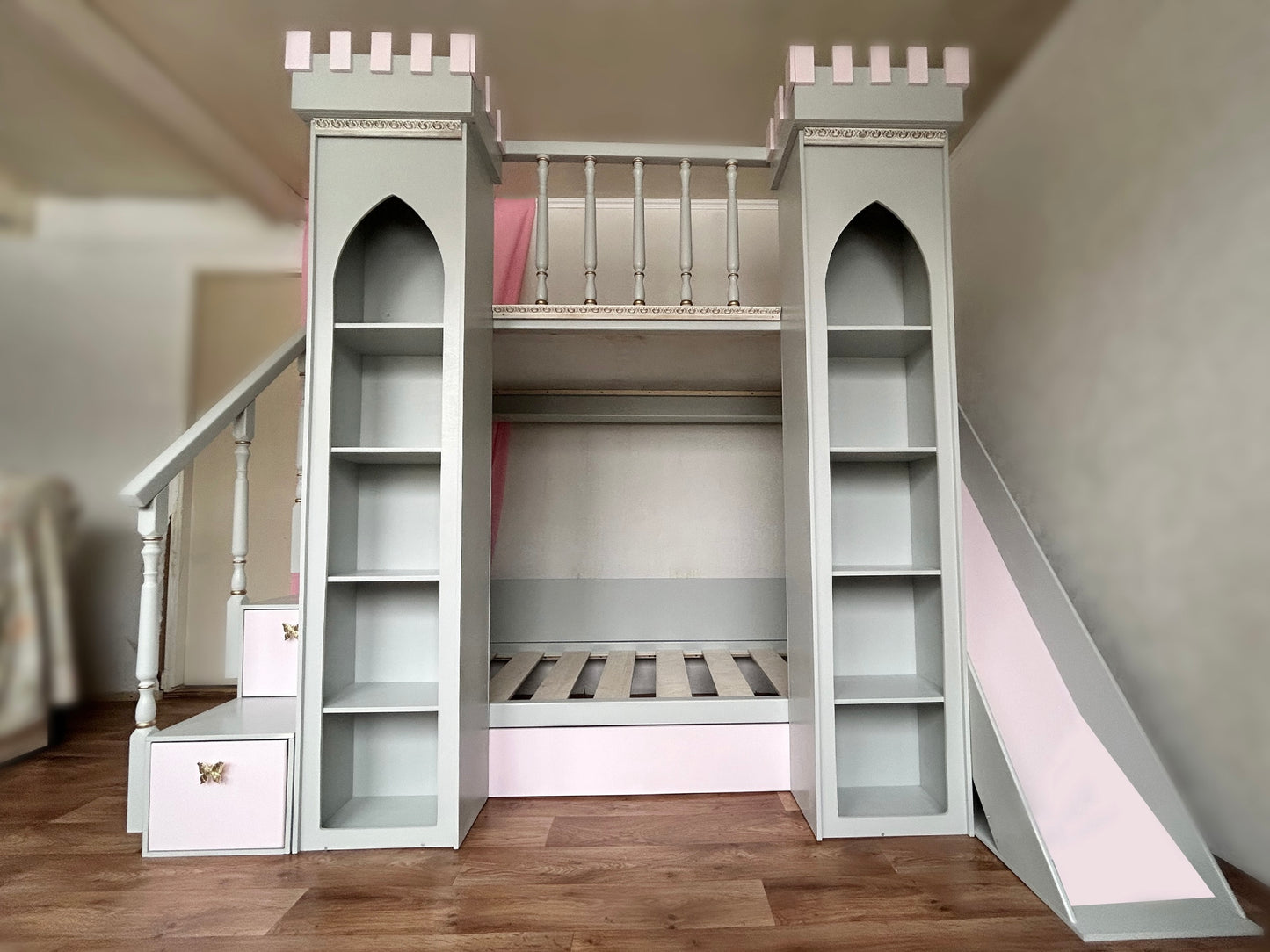 Princess castle bed with slide - Stepini Home