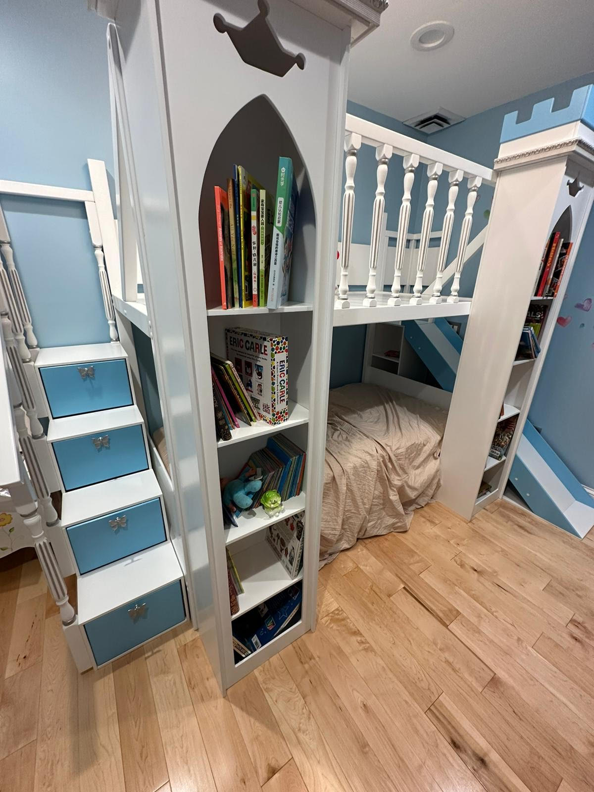 Princess castle bed with slide - Stepini Home