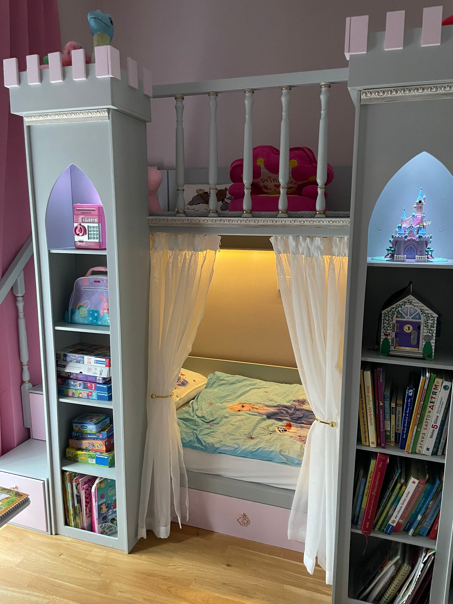 Princess castle bed with slide - Stepini Home